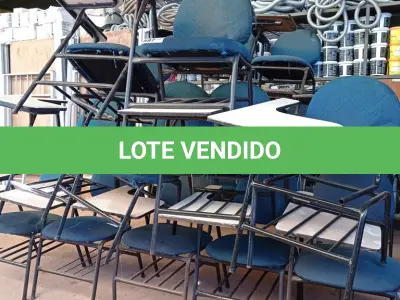 LOTE 597 - 10 CADEIRAS DE AUDITÓRIO. (NO ESTADO, LEILÃO NÃO TEM GARANTIA E NEM DEVOLUÇÃO, SUJEITO A POSSÍVEIS AVARIAS VISÍVEIS/OCULTAS E/OU AUSÊNCIA DE COMPONENTES).