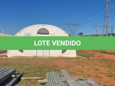 LOTE 056 - 01 TENDA “CARPA” MEDINDO 30METROS DE COMPRIMENTO X 8 METROS DE LARGURA (NO ESTADO, NÃO SABEMOS SE FUNCIONA. LEILÃO NÃO TEM GARANTIA E NEM DEVOLUÇÃO).