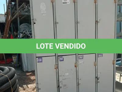 LOTE 622 - 02 ARMÁRIOS ROUPEIRO EM AÇO COM 08 PORTAS DE MADEIRA CADA. (NO ESTADO, LEILÃO NÃO TEM GARANTIA E NEM DEVOLUÇÃO, SUJEITO A POSSÍVEIS AVARIAS VISÍVEIS/OCULTAS E/OU AUSÊNCIA DE COMPONENTES).