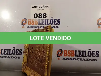 LOTE 088 - 01 QUADRO VINTAGE. (NO ESTADO, LEILÃO NÃO TEM GARANTIA E NEM DEVOLUÇÃO, SUJEITO A POSSÍVEIS AVARIAS VISÍVEIS/OCULTAS E/OU AUSÊNCIA DE COMPONENTES).