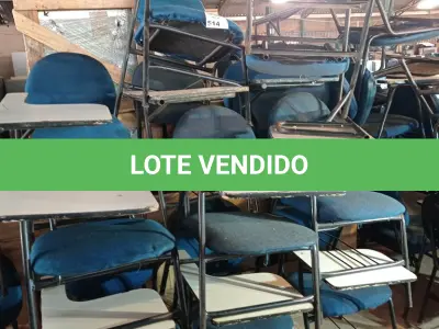 LOTE 514 - 10 CADEIRAS DE AUDITÓRIO. (NO ESTADO, LEILÃO NÃO TEM GARANTIA E NEM DEVOLUÇÃO, SUJEITO A POSSÍVEIS AVARIAS VISÍVEIS/OCULTAS E/OU AUSÊNCIA DE COMPONENTES).