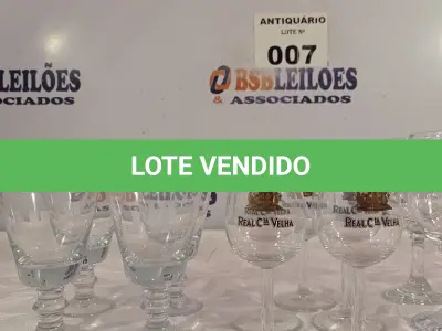 LOTE 007 - 15 TAÇAS PARA VINHOS E LICORES. (NO ESTADO, LEILÃO NÃO TEM GARANTIA E NEM DEVOLUÇÃO, SUJEITO A POSSÍVEIS AVARIAS VISÍVEIS/OCULTAS E/OU AUSÊNCIA DE COMPONENTES).