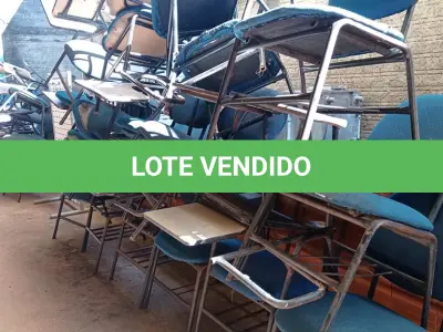 LOTE 599 - 10 CADEIRAS DE AUDITÓRIO. (NO ESTADO, LEILÃO NÃO TEM GARANTIA E NEM DEVOLUÇÃO, SUJEITO A POSSÍVEIS AVARIAS VISÍVEIS/OCULTAS E/OU AUSÊNCIA DE COMPONENTES).