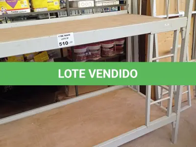 LOTE 510 - 01 CAMA BELICHE EM METAL. (NO ESTADO, LEILÃO NÃO TEM GARANTIA E NEM DEVOLUÇÃO, SUJEITO A POSSÍVEIS AVARIAS VISÍVEIS/OCULTAS E/OU AUSÊNCIA DE COMPONENTES).