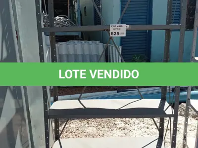 LOTE 625 - 01 ESTANTE DE FERRO COM 05 PRATELEIRAS. (NO ESTADO, LEILÃO NÃO TEM GARANTIA E NEM DEVOLUÇÃO, SUJEITO A POSSÍVEIS AVARIAS VISÍVEIS/OCULTAS E/OU AUSÊNCIA DE COMPONENTES).