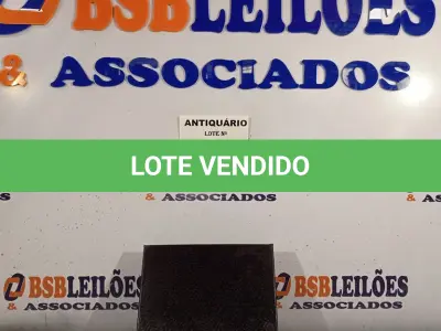 LOTE 045 - 01 GARRAFA PARA WHISKY COM COPOS DE SHORT GRAND WAY. (NO ESTADO, LEILÃO NÃO TEM GARANTIA E NEM DEVOLUÇÃO, SUJEITO A POSSÍVEIS AVARIAS VISÍVEIS/OCULTAS E/OU AUSÊNCIA DE COMPONENTES).