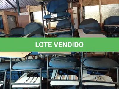 LOTE 509 - 10 CADEIRAS DE AUDITÓRIO. (NO ESTADO, LEILÃO NÃO TEM GARANTIA E NEM DEVOLUÇÃO, SUJEITO A POSSÍVEIS AVARIAS VISÍVEIS/OCULTAS E/OU AUSÊNCIA DE COMPONENTES).