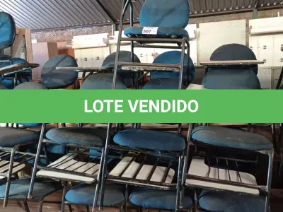 LOTE 507 - 10 CADEIRAS DE AUDITÓRIO. (NO ESTADO, LEILÃO NÃO TEM GARANTIA E NEM DEVOLUÇÃO, SUJEITO A POSSÍVEIS AVARIAS VISÍVEIS/OCULTAS E/OU AUSÊNCIA DE COMPONENTES).