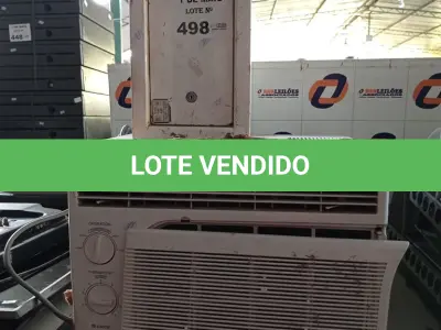 LOTE 498 - 01 AR CONDICIONADO DE EMBUTIR E 01 COFRE PEQUENO. (NO ESTADO, LEILÃO NÃO TEM GARANTIA E NEM DEVOLUÇÃO, SUJEITO A POSSÍVEIS AVARIAS VISÍVEIS/OCULTAS E/OU AUSÊNCIA DE COMPONENTES).