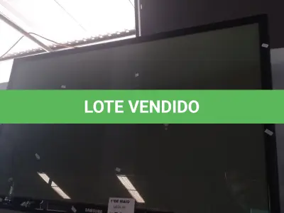 LOTE 558 - 01 TV SAMSUNG PLASMA 51” POL PARA RETIRADA DE PEÇAS. (NO ESTADO, LEILÃO NÃO TEM GARANTIA E NEM DEVOLUÇÃO, SUJEITO A POSSÍVEIS AVARIAS VISÍVEIS/OCULTAS E/OU AUSÊNCIA DE COMPONENTES).