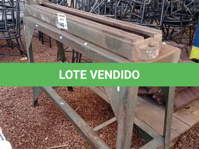 LOTE 642 - 01 CAVALETE PARA TORNO. (NO ESTADO, LEILÃO NÃO TEM GARANTIA E NEM DEVOLUÇÃO, SUJEITO A POSSÍVEIS AVARIAS VISÍVEIS/OCULTAS E/OU AUSÊNCIA DE COMPONENTES).