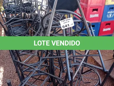LOTE 641 - 01 LOTE COM VÁRIAS CADEIRAS DE FERRO COM AVARIAS. (NO ESTADO, LEILÃO NÃO TEM GARANTIA E NEM DEVOLUÇÃO, SUJEITO A POSSÍVEIS AVARIAS VISÍVEIS/OCULTAS E/OU AUSÊNCIA DE COMPONENTES).