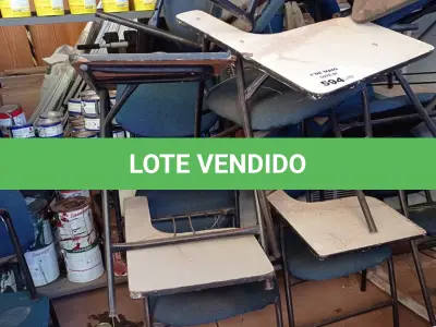 LOTE 594 - 10 CADEIRAS DE AUDITÓRIO. (NO ESTADO, LEILÃO NÃO TEM GARANTIA E NEM DEVOLUÇÃO, SUJEITO A POSSÍVEIS AVARIAS VISÍVEIS/OCULTAS E/OU AUSÊNCIA DE COMPONENTES).
