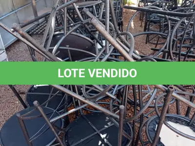 LOTE 635 - 01 LOTE COM VÁRIAS CADEIRAS DE FERRO COM AVARIAS. (NO ESTADO, LEILÃO NÃO TEM GARANTIA E NEM DEVOLUÇÃO, SUJEITO A POSSÍVEIS AVARIAS VISÍVEIS/OCULTAS E/OU AUSÊNCIA DE COMPONENTES).