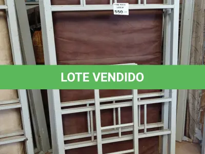 LOTE 550 - 01 CAMA BELICHE EM METAL. (NO ESTADO, LEILÃO NÃO TEM GARANTIA E NEM DEVOLUÇÃO, SUJEITO A POSSÍVEIS AVARIAS VISÍVEIS/OCULTAS E/OU AUSÊNCIA DE COMPONENTES).