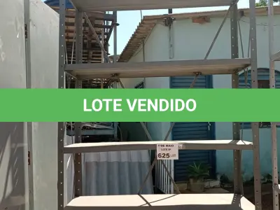 LOTE 625 - 01 ESTANTE DE FERRO COM 05 PRATELEIRAS. (NO ESTADO, LEILÃO NÃO TEM GARANTIA E NEM DEVOLUÇÃO, SUJEITO A POSSÍVEIS AVARIAS VISÍVEIS/OCULTAS E/OU AUSÊNCIA DE COMPONENTES).