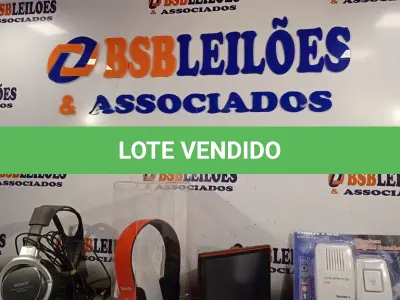 LOTE 054 - 02 FONES DE OUVIDO ,01 GPS E 01 CAMPAINHA WIRELESS. (NO ESTADO, LEILÃO NÃO TEM GARANTIA E NEM DEVOLUÇÃO, SUJEITO A POSSÍVEIS AVARIAS VISÍVEIS/OCULTAS E/OU AUSÊNCIA DE COMPONENTES).
