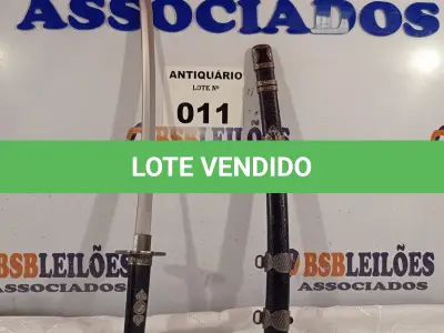LOTE 011 - 01 KATANA PARA DECORAÇÃO. (NO ESTADO, LEILÃO NÃO TEM GARANTIA E NEM DEVOLUÇÃO, SUJEITO A POSSÍVEIS AVARIAS VISÍVEIS/OCULTAS E/OU AUSÊNCIA DE COMPONENTES).