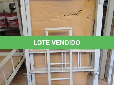 LOTE 520 - 01 CAMA BELICHE EM METAL. (NO ESTADO, LEILÃO NÃO TEM GARANTIA E NEM DEVOLUÇÃO, SUJEITO A POSSÍVEIS AVARIAS VISÍVEIS/OCULTAS E/OU AUSÊNCIA DE COMPONENTES).