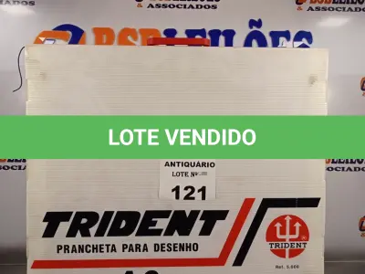 LOTE 121 - 01 PRANCHETA PARA DESENHO A3. (NO ESTADO, LEILÃO NÃO TEM GARANTIA E NEM DEVOLUÇÃO, SUJEITO A POSSÍVEIS AVARIAS VISÍVEIS/OCULTAS E/OU AUSÊNCIA DE COMPONENTES).