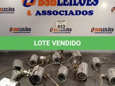 LOTE 033 - 01 LOTE COM VÁRIAS CÂMERAS DE SEGURANÇA MARCAS E MODELOS DIVERSOS. (NO ESTADO, LEILÃO NÃO TEM GARANTIA E NEM DEVOLUÇÃO, SUJEITO A POSSÍVEIS AVARIAS VISÍVEIS/OCULTAS E/OU AUSÊNCIA DE COMPONENTES).