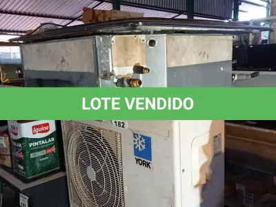 LOTE 182 - 01 AR CONDICIONADO MARCA YORK 24.000BTU. (NO ESTADO, LEILÃO NÃO TEM GARANTIA E NEM DEVOLUÇÃO, SUJEITO A POSSÍVEIS AVARIAS VISÍVEIS/OCULTAS E/OU AUSÊNCIA DE COMPONENTES).