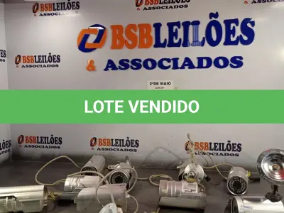 LOTE 028 - 01 LOTE COM VÁRIAS CÂMERAS DE SEGURANÇA MARCAS E MODELOS DIVERSOS. (NO ESTADO, LEILÃO NÃO TEM GARANTIA E NEM DEVOLUÇÃO, SUJEITO A POSSÍVEIS AVARIAS VISÍVEIS/OCULTAS E/OU AUSÊNCIA DE COMPONENTES).