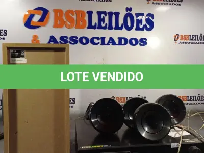 LOTE 189 - 01 DVD HOME THEATER MARCA LG. (NO ESTADO, LEILÃO NÃO TEM GARANTIA E NEM DEVOLUÇÃO, SUJEITO A POSSÍVEIS AVARIAS VISÍVEIS/OCULTAS E/OU AUSÊNCIA DE COMPONENTES).