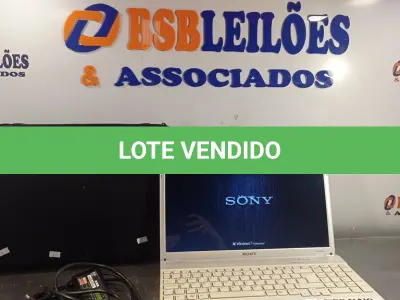 LOTE 100 - 01 NOTEBOOK SONY VAIO TELA 15.5”, PROCESSADOR INTEL CORE I3 M380 2.53GHZ, 8GB DE MEMÓRIA E 500GB DE HD COM FONTE E CASE. (NO ESTADO, LEILÃO NÃO TEM GARANTIA E NEM DEVOLUÇÃO, SUJEITO A POSSÍVEIS AVARIAS VISÍVEIS/OCULTAS E/OU AUSÊNCIA DE COMPONENTES).