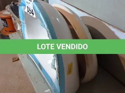 LOTE 054 - 02 CUBAS PARA LAVATÓRIO SENDO 01 BRANCA E 01 BEGE. (NO ESTADO, LEILÃO NÃO TEM GARANTIA E NEM DEVOLUÇÃO, SUJEITO A POSSÍVEIS AVARIAS VISÍVEIS/OCULTAS E/OU AUSÊNCIA DE COMPONENTES).