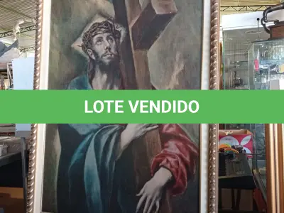 LOTE 135 - 01 QUADRO ARTE SACRA PINTURA DE JESUS CRISTO CARREGANDO A CRUZ. (NO ESTADO, LEILÃO NÃO TEM GARANTIA E NEM DEVOLUÇÃO, SUJEITO A POSSÍVEIS AVARIAS VISÍVEIS/OCULTAS E/OU AUSÊNCIA DE COMPONENTES).