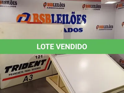 LOTE 121 - 01 PRANCHETA PARA DESENHO A3. (NO ESTADO, LEILÃO NÃO TEM GARANTIA E NEM DEVOLUÇÃO, SUJEITO A POSSÍVEIS AVARIAS VISÍVEIS/OCULTAS E/OU AUSÊNCIA DE COMPONENTES).