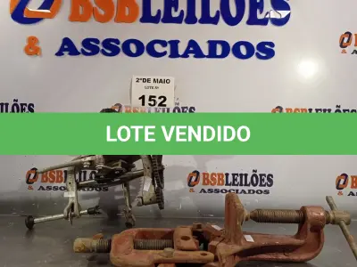 LOTE 152 - 01 MORSA PARA TORNO E 01 DESCASCADOR DE LARANJAS. (NO ESTADO, LEILÃO NÃO TEM GARANTIA E NEM DEVOLUÇÃO, SUJEITO A POSSÍVEIS AVARIAS VISÍVEIS/OCULTAS E/OU AUSÊNCIA DE COMPONENTES).