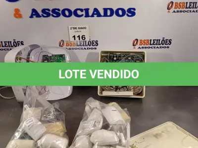LOTE 116 - 02 CENTRAIS DE ALARME E VÁRIOS SENSORES INCOMPLETOS PARA RETIRADA DE PEÇAS. (NO ESTADO, LEILÃO NÃO TEM GARANTIA E NEM DEVOLUÇÃO, SUJEITO A POSSÍVEIS AVARIAS VISÍVEIS/OCULTAS E/OU AUSÊNCIA DE COMPONENTES).
