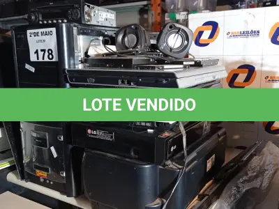 LOTE 178 - 01 LOTE COM PERIFÉRICOS DE INFORMÁTICA DIVERSOS. (NO ESTADO, LEILÃO NÃO TEM GARANTIA E NEM DEVOLUÇÃO, SUJEITO A POSSÍVEIS AVARIAS VISÍVEIS/OCULTAS E/OU AUSÊNCIA DE COMPONENTES).