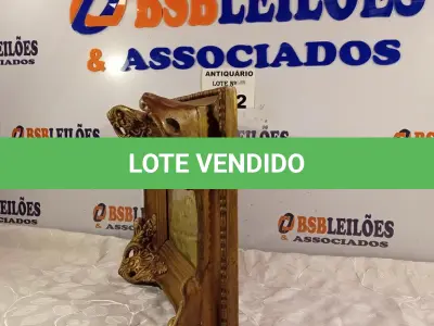 LOTE 132 - 01 QUADRO DECORATIVO COM PINTURA A ÓLEO. (NO ESTADO, LEILÃO NÃO TEM GARANTIA E NEM DEVOLUÇÃO, SUJEITO A POSSÍVEIS AVARIAS VISÍVEIS/OCULTAS E/OU AUSÊNCIA DE COMPONENTES).