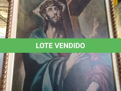 LOTE 135 - 01 QUADRO ARTE SACRA PINTURA DE JESUS CRISTO CARREGANDO A CRUZ. (NO ESTADO, LEILÃO NÃO TEM GARANTIA E NEM DEVOLUÇÃO, SUJEITO A POSSÍVEIS AVARIAS VISÍVEIS/OCULTAS E/OU AUSÊNCIA DE COMPONENTES).