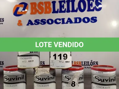 LOTE 119 - 06 LATAS DE COLORANTE SUVINIL 900ML SENDO: 05 NA COR VERDE OXIDO E 01 YR LARANJA. (NO ESTADO, LEILÃO NÃO TEM GARANTIA E NEM DEVOLUÇÃO, SUJEITO A POSSÍVEIS AVARIAS VISÍVEIS/OCULTAS E/OU AUSÊNCIA DE COMPONENTES).