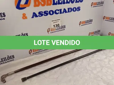 LOTE 130 - 01 BENGALA CABEÇA DE CAVALO E 01 CABEÇA DE DRAGÃO COM ADAGA. (NO ESTADO, LEILÃO NÃO TEM GARANTIA E NEM DEVOLUÇÃO, SUJEITO A POSSÍVEIS AVARIAS VISÍVEIS/OCULTAS E/OU AUSÊNCIA DE COMPONENTES).