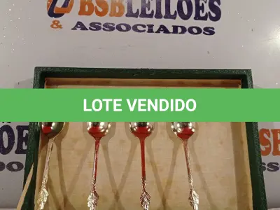 LOTE 146 - 04 TALHERES DE SOBREMESA EM PRATA. (NO ESTADO, LEILÃO NÃO TEM GARANTIA E NEM DEVOLUÇÃO, SUJEITO A POSSÍVEIS AVARIAS VISÍVEIS/OCULTAS E/OU AUSÊNCIA DE COMPONENTES).