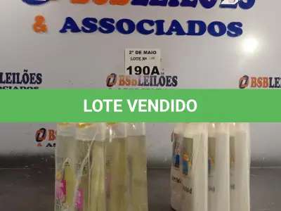 LOTE 190 - 06 FRASCOS DE CONDICIONADOR PANTENE PRO-V BRILHO EXTREMO 175ML E 06 FRASCOS DE SHAMPOO PANTENE PRO-V MICELAR PURIFICA E HIDRATA 200ML. (NO ESTADO, LEILÃO NÃO TEM GARANTIA E NEM DEVOLUÇÃO, SUJEITO A POSSÍVEIS AVARIAS VISÍVEIS/OCULTAS E/OU AUSÊNCIA DE COMPONENTES).