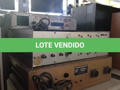 LOTE 384 - 03 APARELHOS ELETRÔNICOS MARCAS E MODELOS DIVERSOS. (NO ESTADO, LEILÃO NÃO TEM GARANTIA E NEM DEVOLUÇÃO, SUJEITO A POSSÍVEIS AVARIAS VISÍVEIS/OCULTAS E/OU AUSÊNCIA DE COMPONENTES).