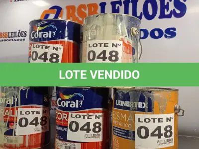LOTE 048 - 05 – LATAS DE TINTAS (NO ESTADO, NÃO SABEMOS SE FUNCIONA. LEILÃO NÃO TEM GARANTIA E NEM DEVOLUÇÃO, SUJEITO A POSSÍVEIS AVARIAS VISÍVEIS/OCULTAS E/OU AUSÊNCIA DE COMPONENTES)