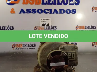 LOTE 464 - 01 MOTOR ELÉTRICO. (NO ESTADO, LEILÃO NÃO TEM GARANTIA E NEM DEVOLUÇÃO, SUJEITO A POSSÍVEIS AVARIAS VISÍVEIS/OCULTAS E/OU AUSÊNCIA DE COMPONENTES).