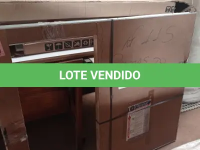 LOTE 039 - 01 - JANELA DE ALUMÍNIO 120X100 (NO ESTADO, NÃO SABEMOS SE FUNCIONA. LEILÃO NÃO TEM GARANTIA E NEM DEVOLUÇÃO, SUJEITO A POSSÍVEIS AVARIAS VISÍVEIS/OCULTAS E/OU AUSÊNCIA DE COMPONENTES)