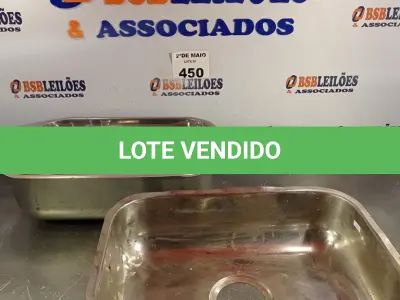 LOTE 450 - 02 CUBAS PARA LAVATÓRIO EM AÇO INOX. (NO ESTADO, LEILÃO NÃO TEM GARANTIA E NEM DEVOLUÇÃO, SUJEITO A POSSÍVEIS AVARIAS VISÍVEIS/OCULTAS E/OU AUSÊNCIA DE COMPONENTES).