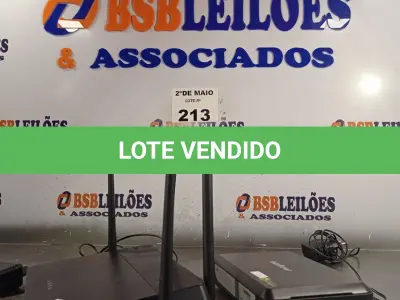 LOTE 213 - 01 ROTEADOR D-LINK MODELO DIR-878, 01 SWITCH INTELBRAS 16 PORTAS E 02 ANTENAS 2.4GHZ. (NO ESTADO, LEILÃO NÃO TEM GARANTIA E NEM DEVOLUÇÃO, SUJEITO A POSSÍVEIS AVARIAS VISÍVEIS/OCULTAS E/OU AUSÊNCIA DE COMPONENTES).