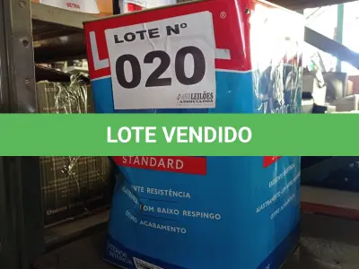 LOTE 020 - 01 - TINTA ACRÍLICA STANDARD NOBRE 18 LITROS COR SUBMARINO (NO ESTADO, NÃO SABEMOS SE FUNCIONA. LEILÃO NÃO TEM GARANTIA E NEM DEVOLUÇÃO, SUJEITO A POSSÍVEIS AVARIAS VISÍVEIS/OCULTAS E/OU AUSÊNCIA DE COMPONENTES)
