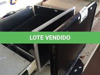 LOTE 385 - 06 MONITORES MARCAS E MODELOS DIVERSOS PARA RETIRADA DE PEÇAS. (NO ESTADO, LEILÃO NÃO TEM GARANTIA E NEM DEVOLUÇÃO, SUJEITO A POSSÍVEIS AVARIAS VISÍVEIS/OCULTAS E/OU AUSÊNCIA DE COMPONENTES).