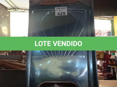 LOTE 425 - 01 PIA EM AÇO INOX CIMENTADA COM 01 CUBA MEDINDO 2,00X0,53CM COM AVARIAS. (NO ESTADO, LEILÃO NÃO TEM GARANTIA E NEM DEVOLUÇÃO, SUJEITO A POSSÍVEIS AVARIAS VISÍVEIS/OCULTAS E/OU AUSÊNCIA DE COMPONENTES).